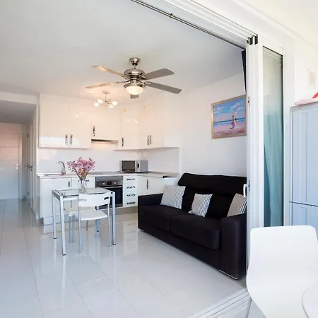 Apartman Go2tenerife Apart'zebra Pool & Sea View